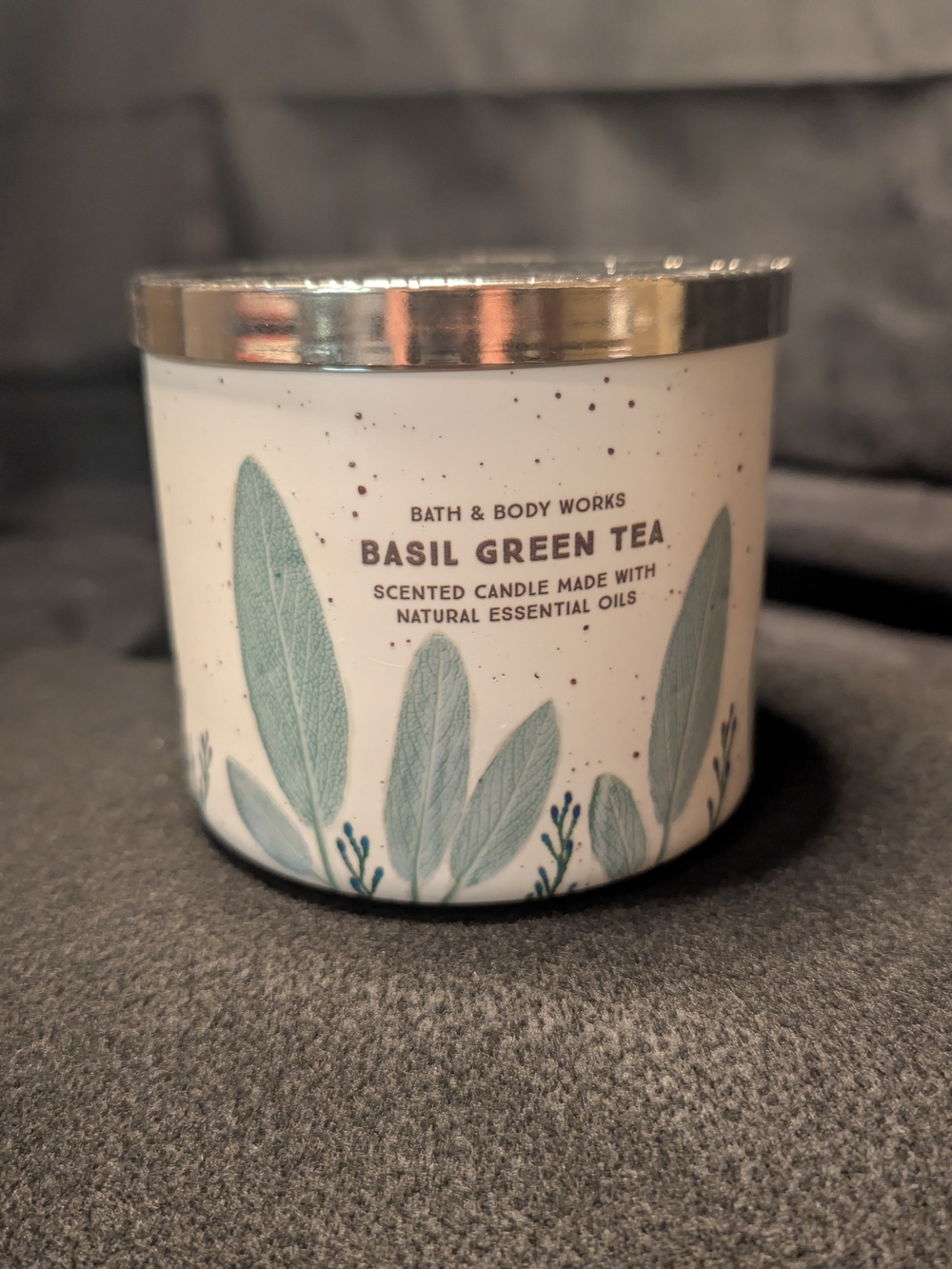 Bath & Body Works Basil Green Tea 3-Wick Candle White & Green